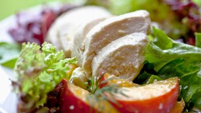 A plate of poached chicken for an easy and healthy dinner for diabetic diets