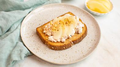Pear and Cottage Cheese Toast