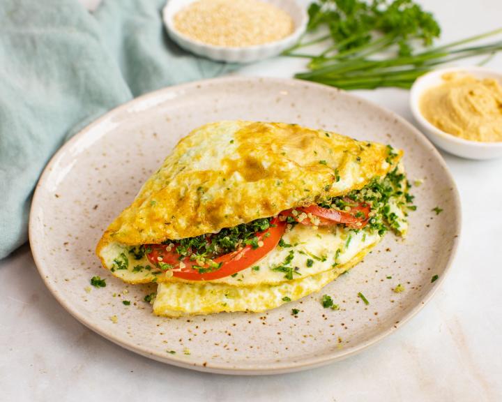 Quinoa, Spinach & Hummus Egg White Wraps